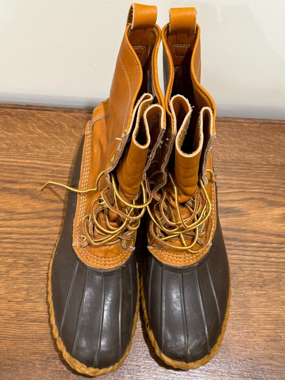 L.L. Bean Aprrox 1980s Tan Leather and Rubber Men's Vintage Preppy Duck Boots